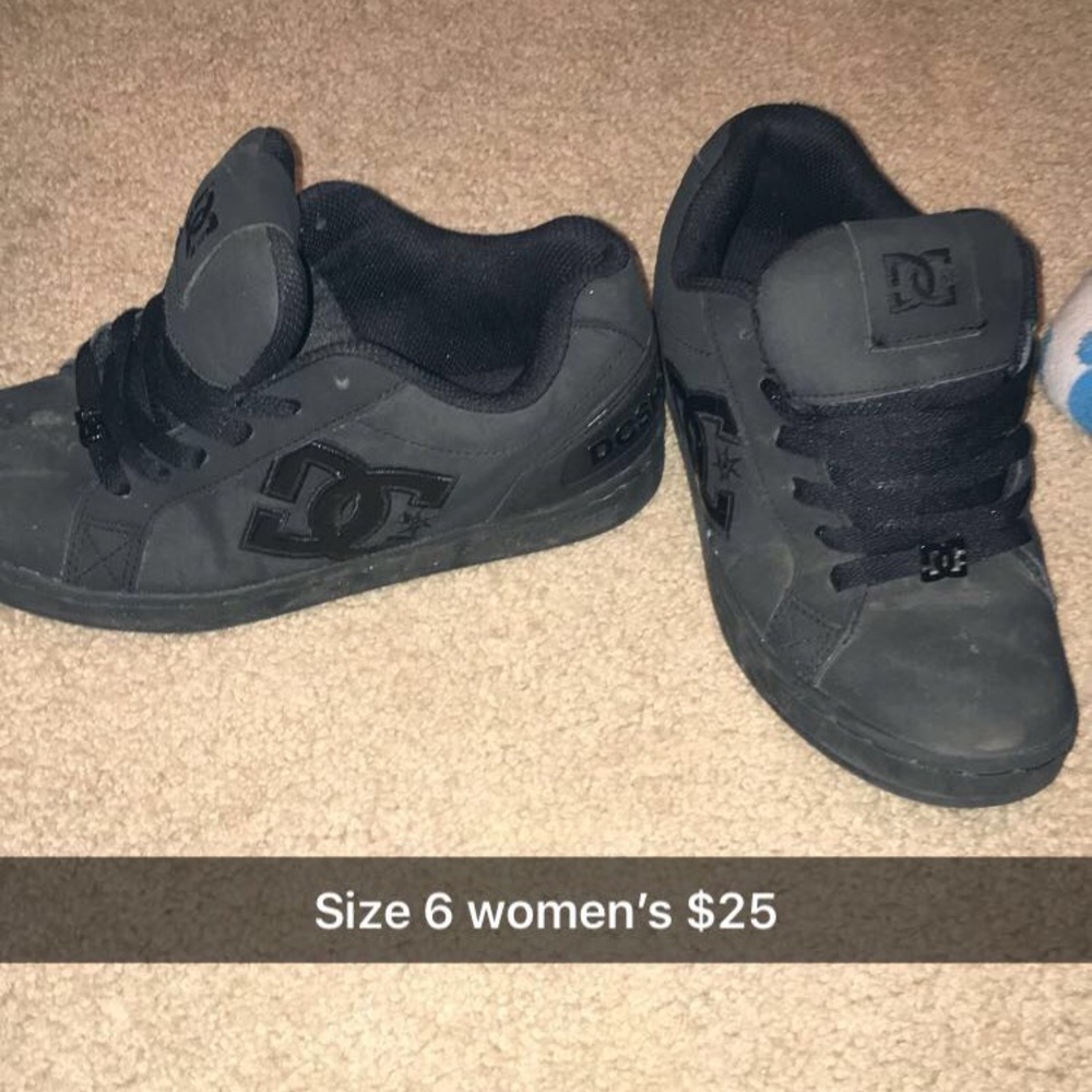 Dc shoes